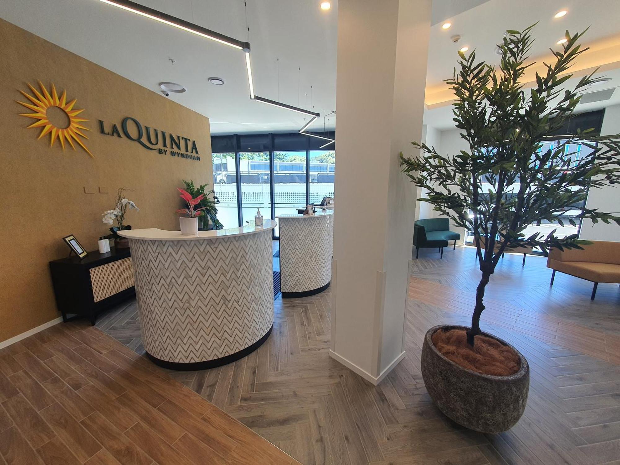 Hotel La Quinta By Wyndham Ellerslie Auckland Exterior foto